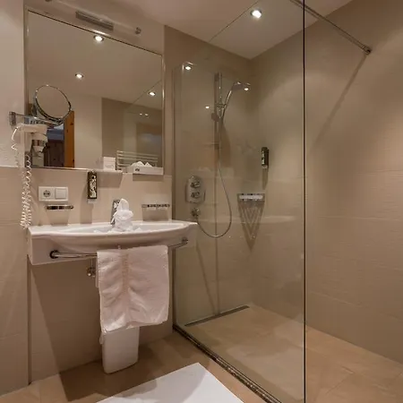 فندق Tauferberg 3*